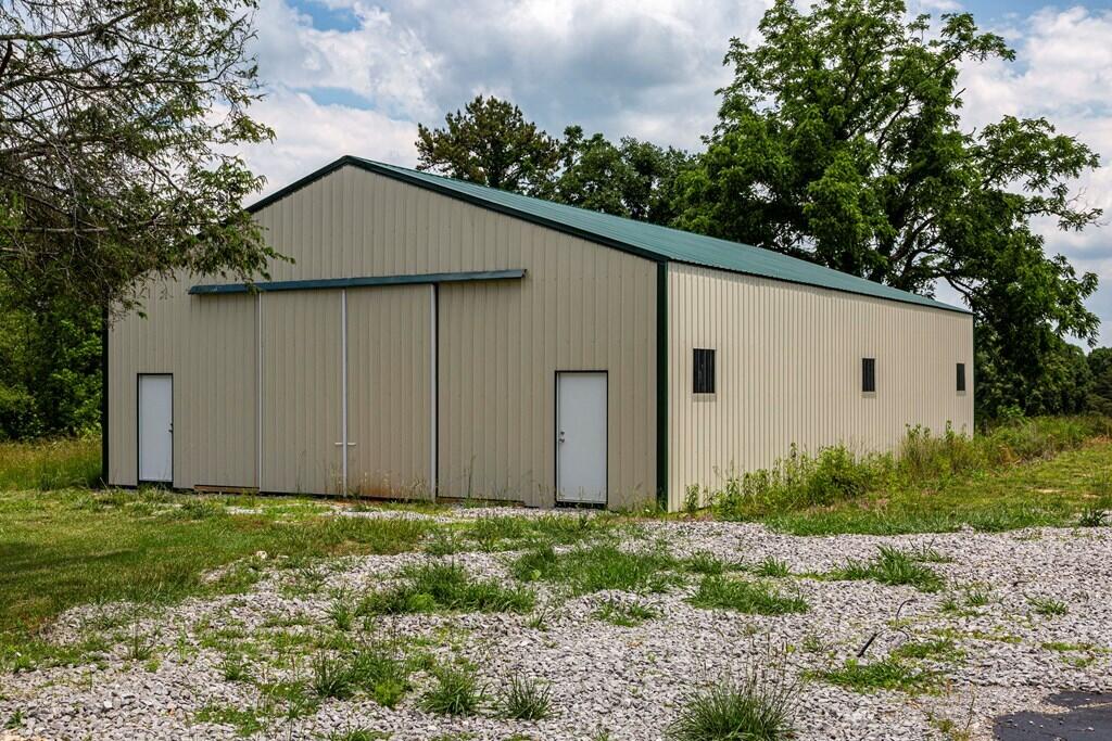 1401 Jewett Road Grandview, TN 37337 - Photo 13 of 63 13