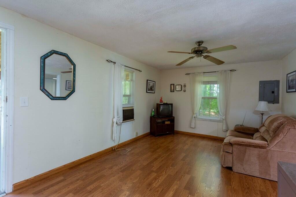 1401 Jewett Road Grandview, TN 37337 - Photo 8 of 63 8