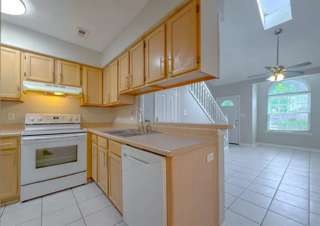 $1,550 | 2500 Nugget Lane, Tallahassee, FL 32303