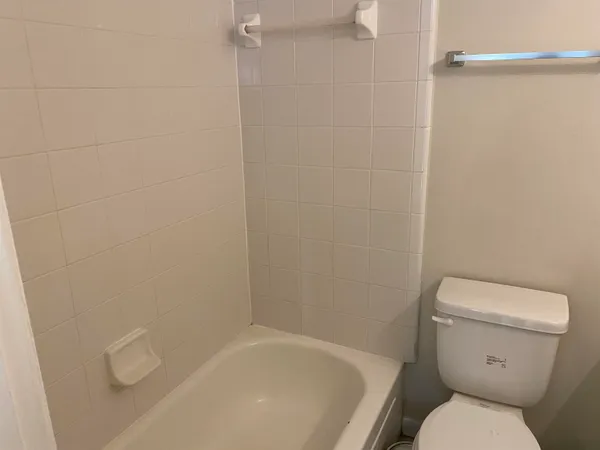 $850 | 2241 West Pensacola Street, Unit 56, Tallahassee, FL 32304