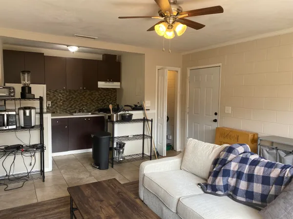 $850 | 2241 West Pensacola Street, Unit 56, Tallahassee, FL 32304