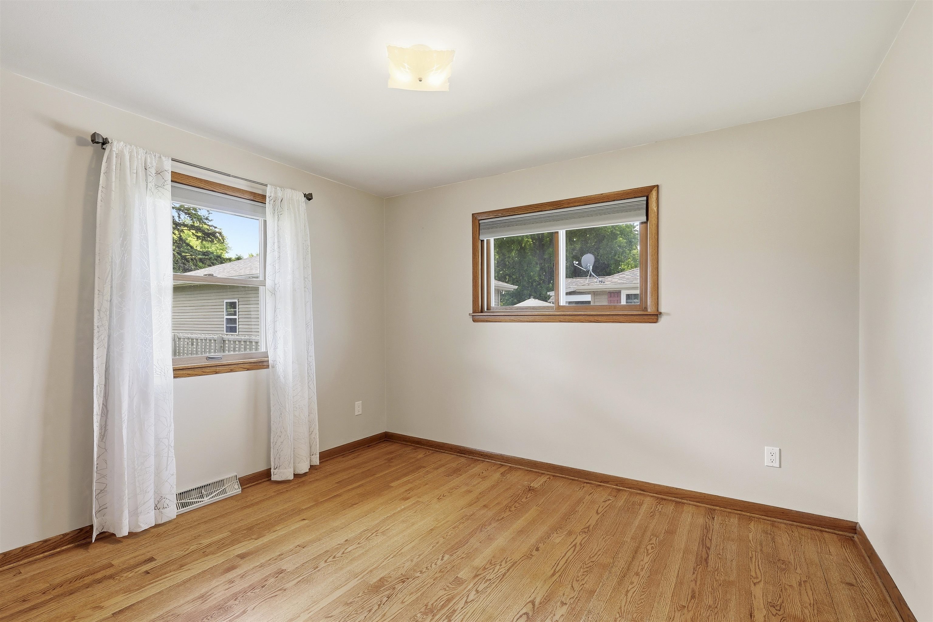 3517 West Florida Avenue Appleton, WI 54914 - Photo 20 of 32