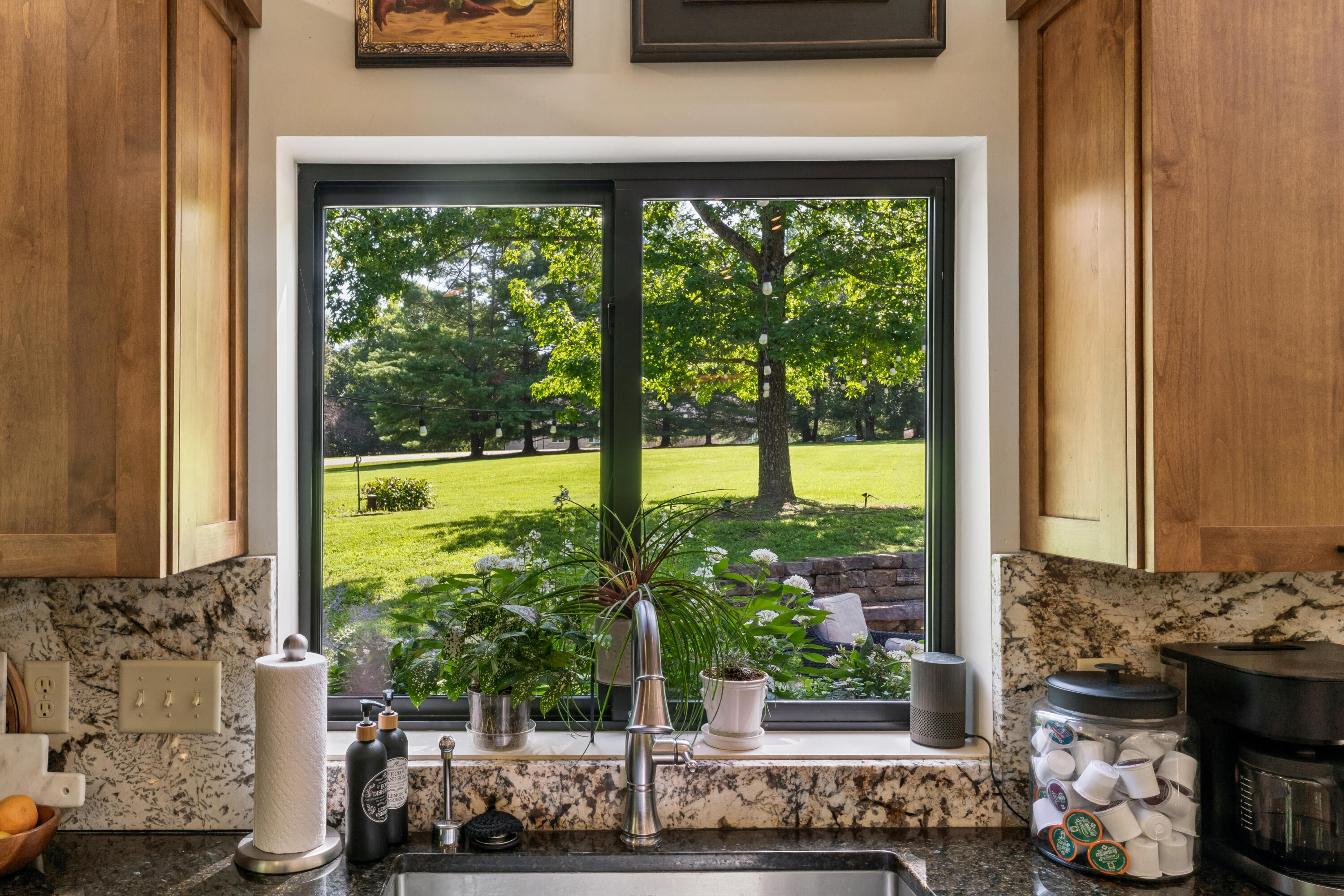 4550 East Bannister Road Springfield, MO 65809 - Photo 11 of 49 Kitchen
