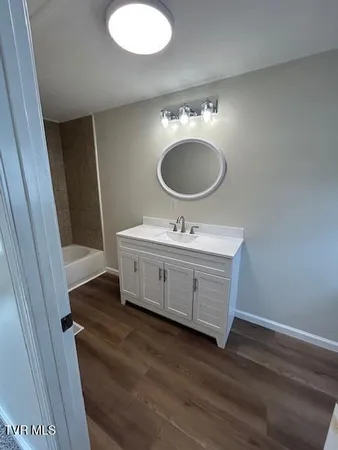 $189,000 | 140 Midway Circle, Midway, TN 37809