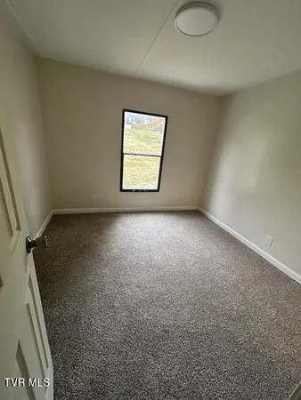 $189,000 | 140 Midway Circle, Midway, TN 37809