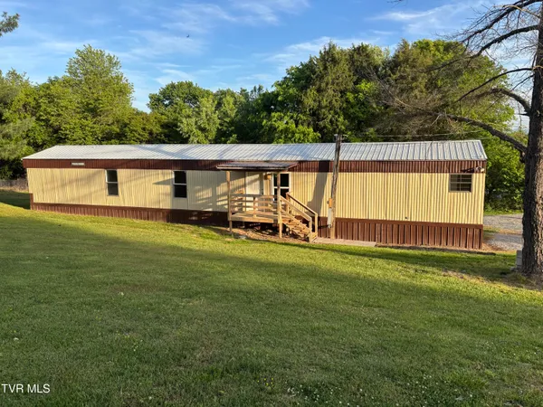 $189,000 | 140 Midway Circle, Midway, TN 37809