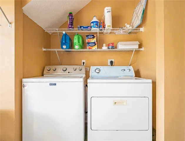 $265,000 | 1700 42nd Square, Unit 101, Vero Beach, FL 32960