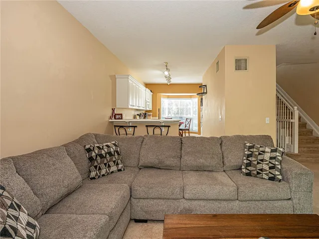 $265,000 | 1700 42nd Square, Unit 101, Vero Beach, FL 32960