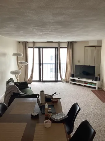 $3,950 | 1600 Massachusetts Avenue, Unit 603, Cambridge, MA 02138