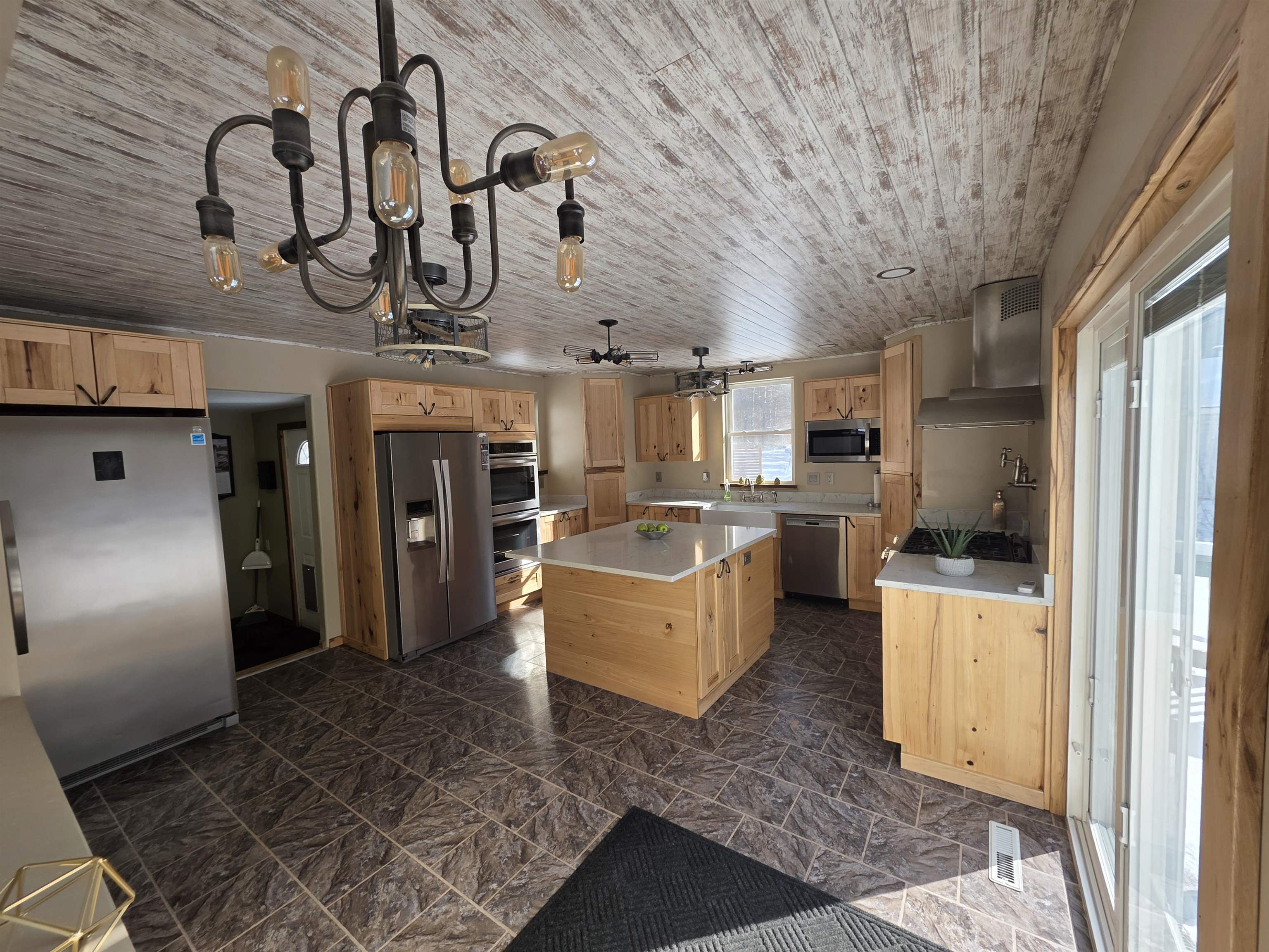 N6611 Highway 22 Montello, WI 53949 - Photo 12 of 35