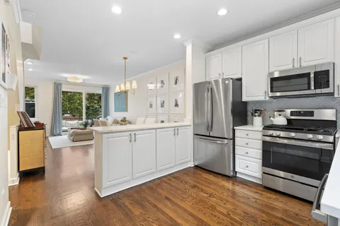 $699,900 | 1765 West Altgeld Street, Unit K, Chicago, IL 60614