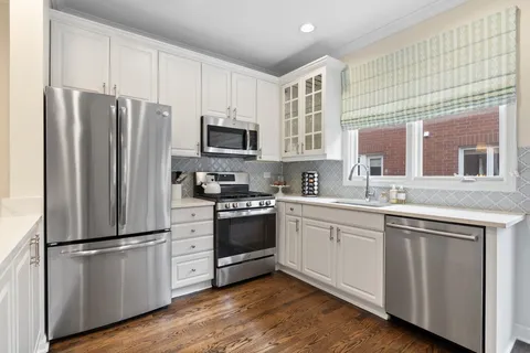 $699,900 | 1765 West Altgeld Street, Unit K, Chicago, IL 60614