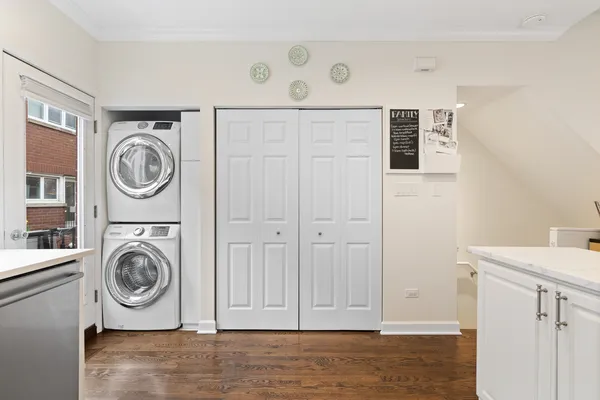 $699,900 | 1765 West Altgeld Street, Unit K, Chicago, IL 60614