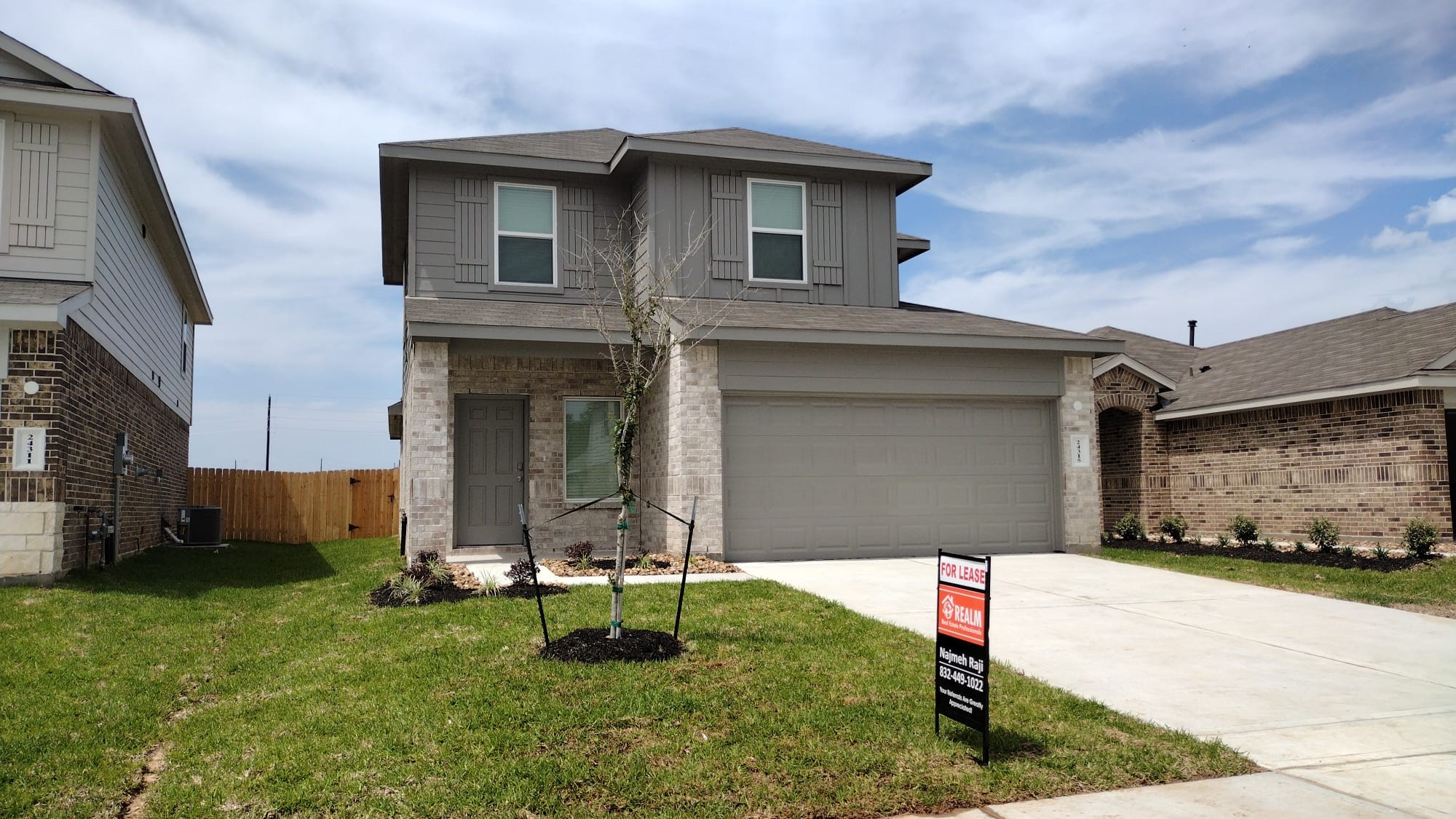 24315 Saddlestone Green Dr Spring Spring, TX 77373 - Photo 3 of 32