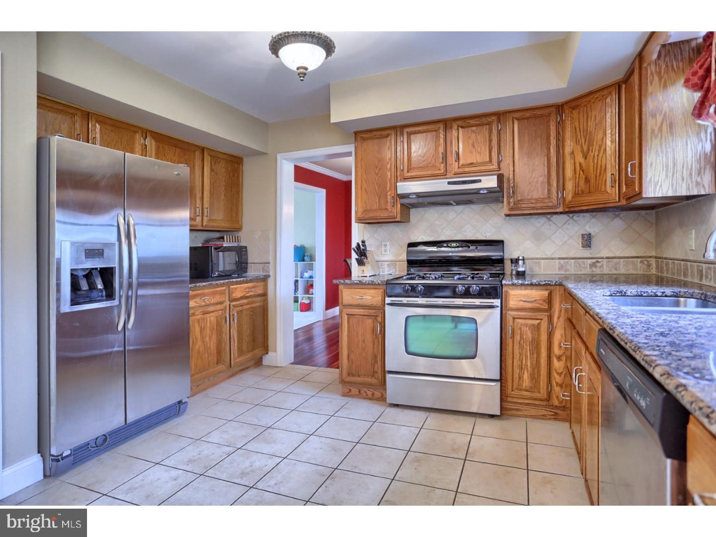 1801 Persimmon Drive Sinking Spring, PA 19608 - Photo 3 of 25 Gallery Image 3