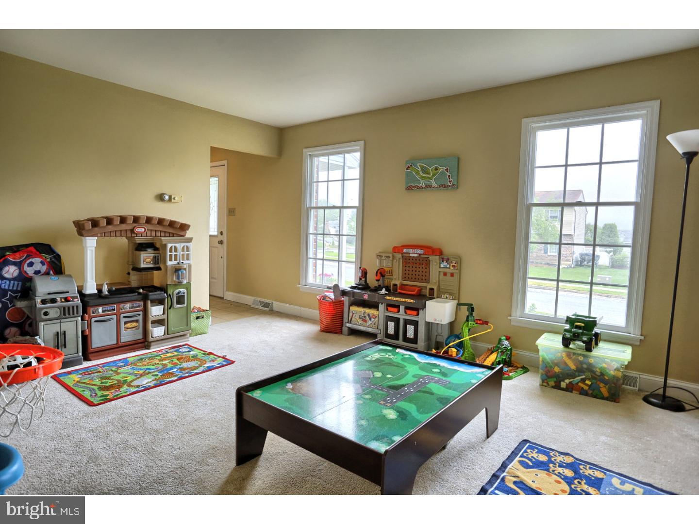 1801 Persimmon Drive Sinking Spring, PA 19608 - Photo 8 of 25 Gallery Image 8
