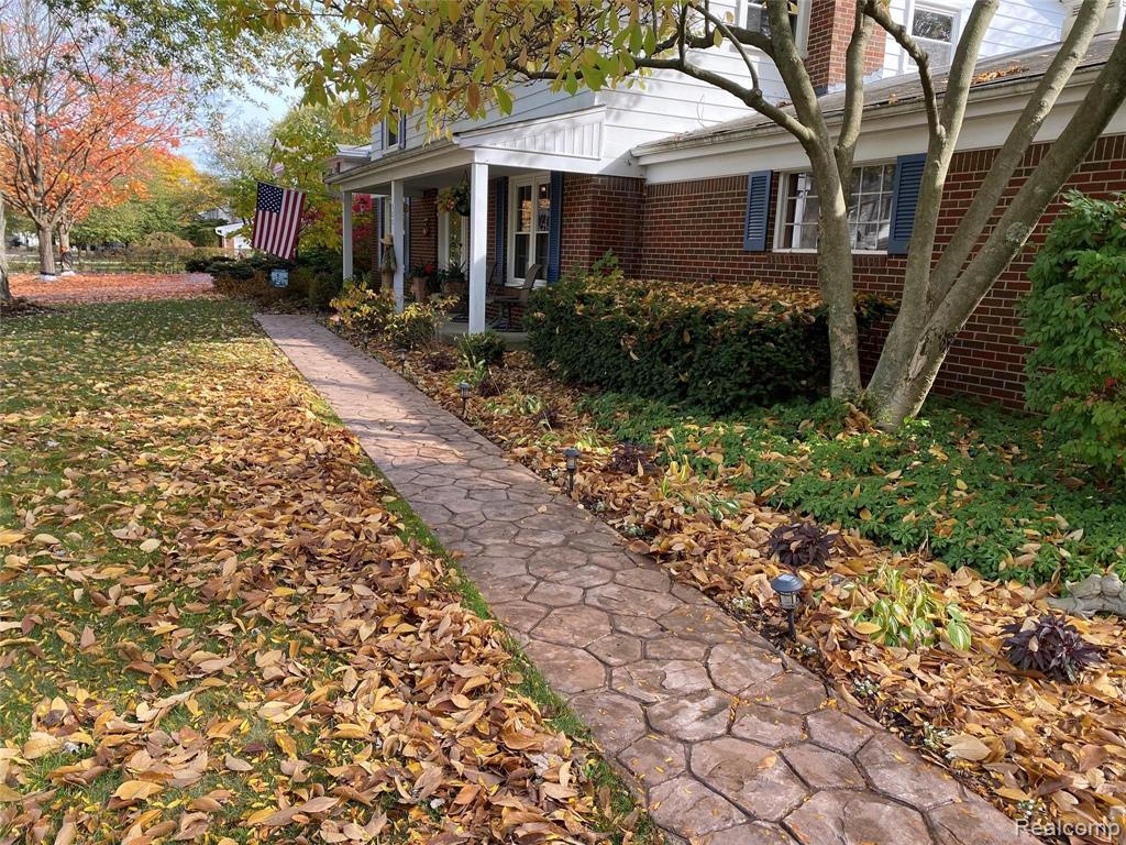 30011 Barwell Road Farmington Hills, MI 48334 - Photo 41 of 47