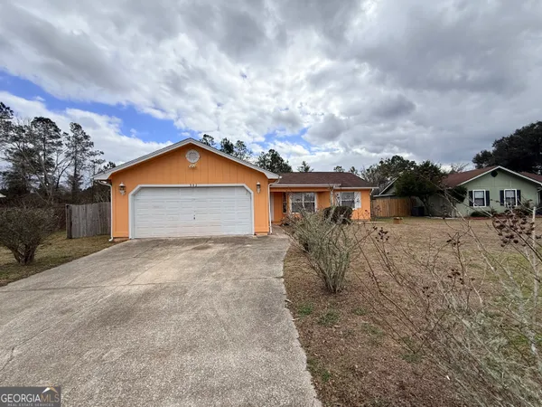 $265,000 | 302 Green Acres Drive, Kingsland, GA 31548