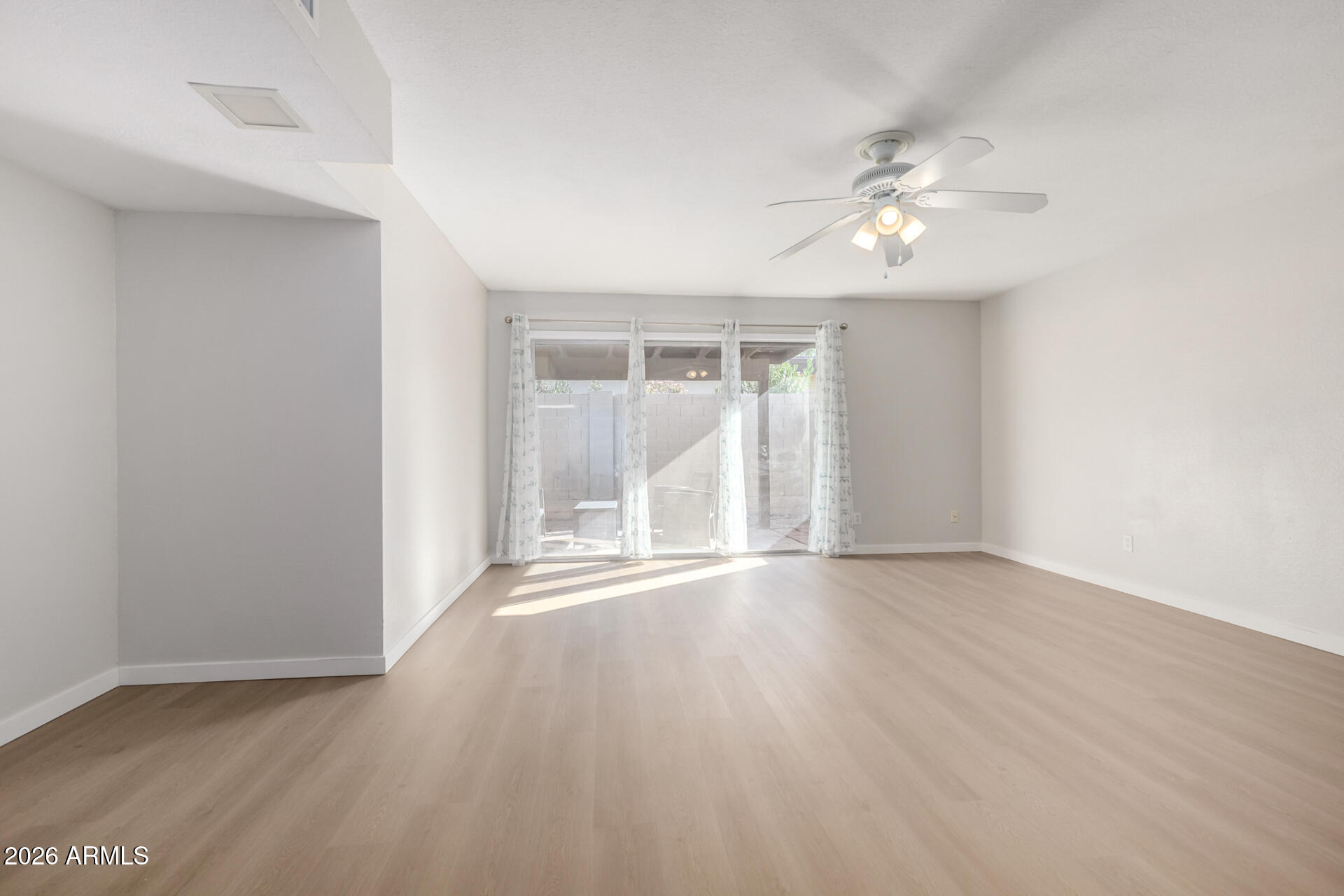 517 West Duke Drive Tempe, AZ 85283 - Photo 12 of 32 12 Duke