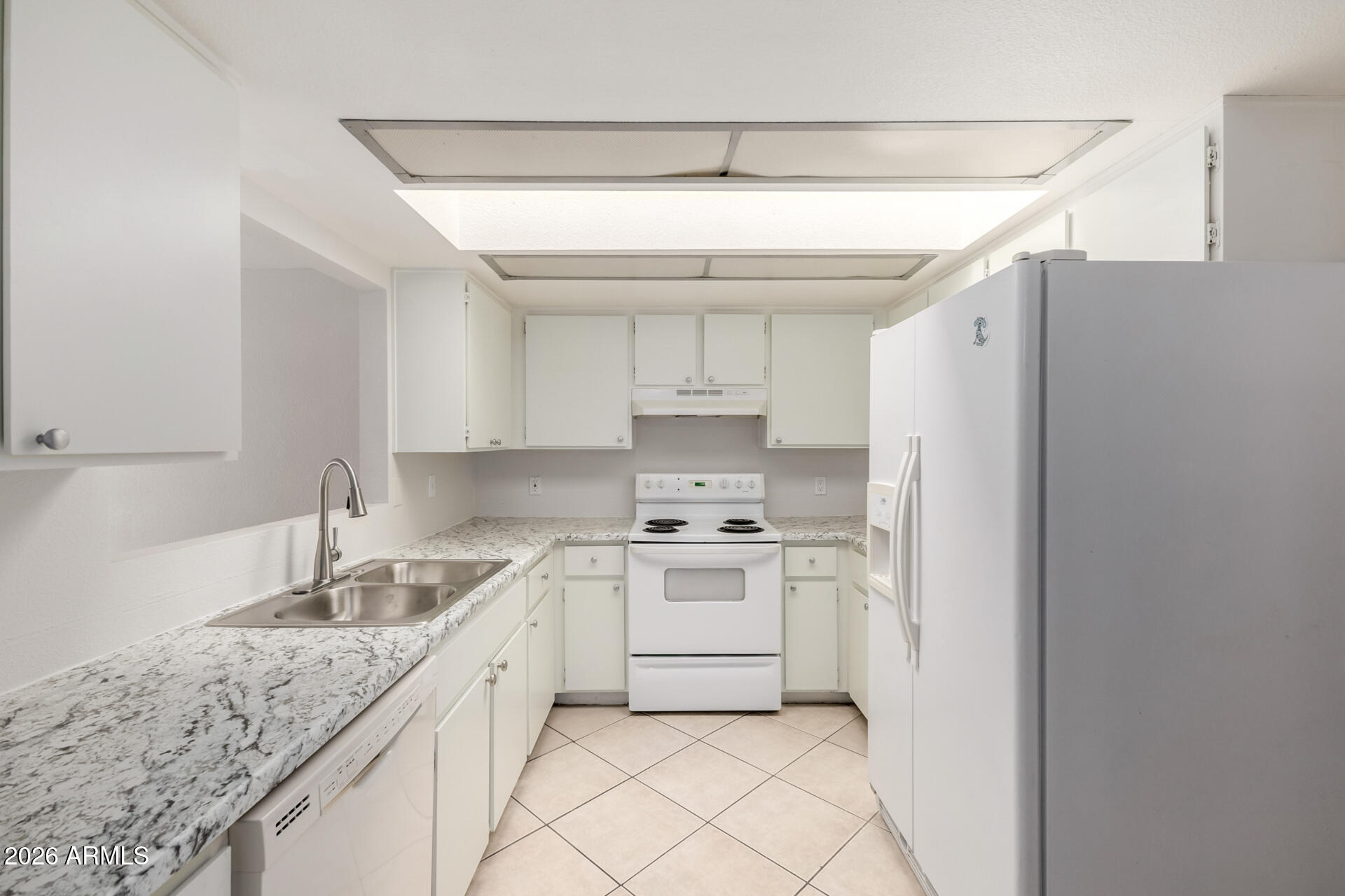 517 West Duke Drive Tempe, AZ 85283 - Photo 8 of 32 08 Duke