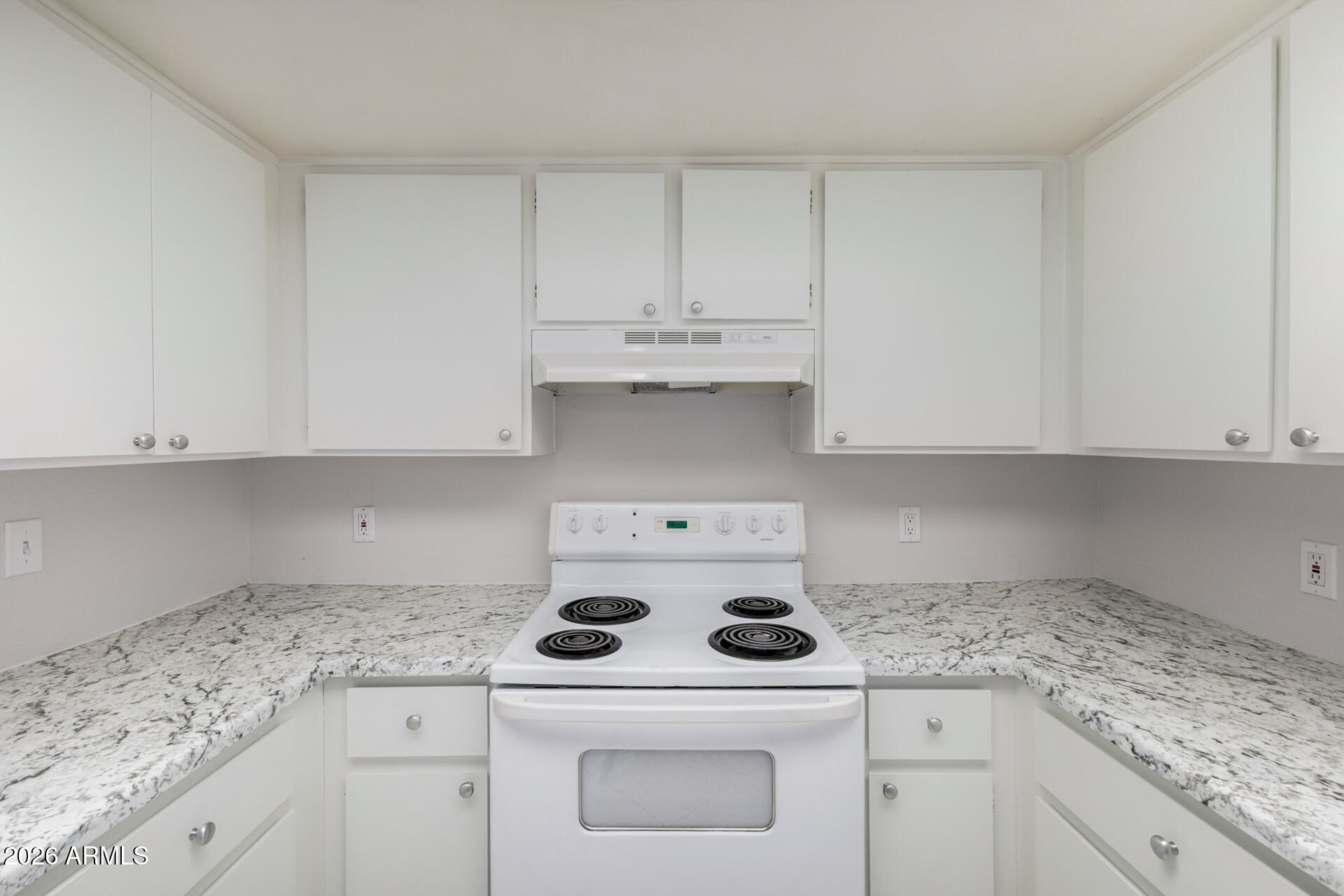 517 West Duke Drive Tempe, AZ 85283 - Photo 10 of 32 10 Duke