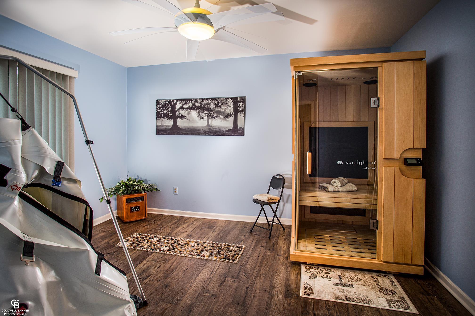 9168 Division Road Columbus, MI 48063 - Photo 35 of 55 50118551-34.JPG
