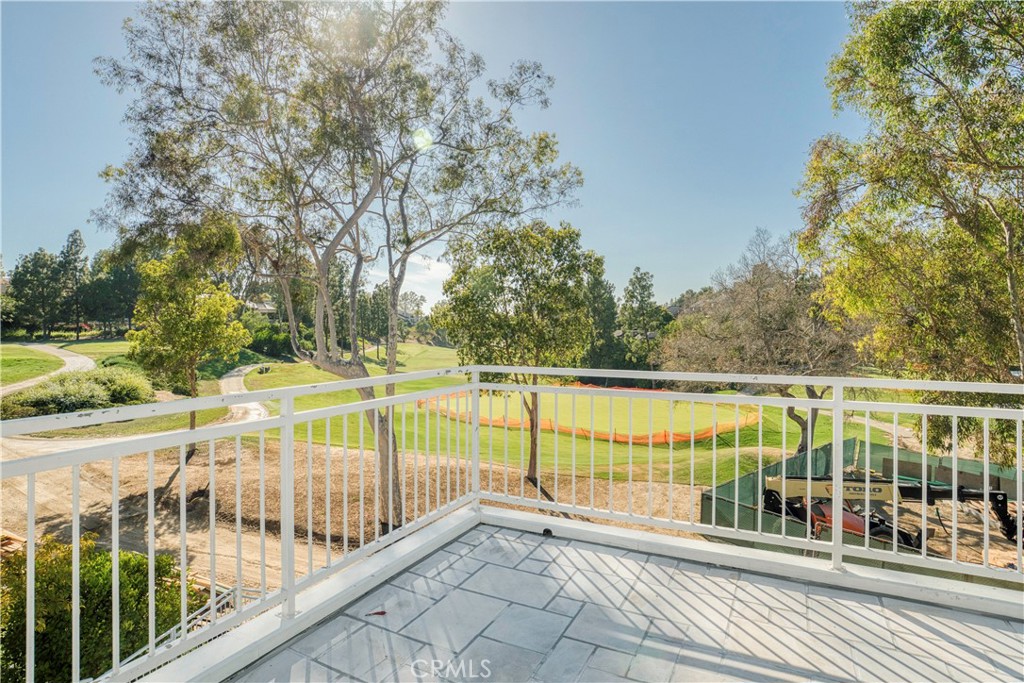 1 Royal St George Road Newport Beach, CA 92660 - Photo 31 of 65