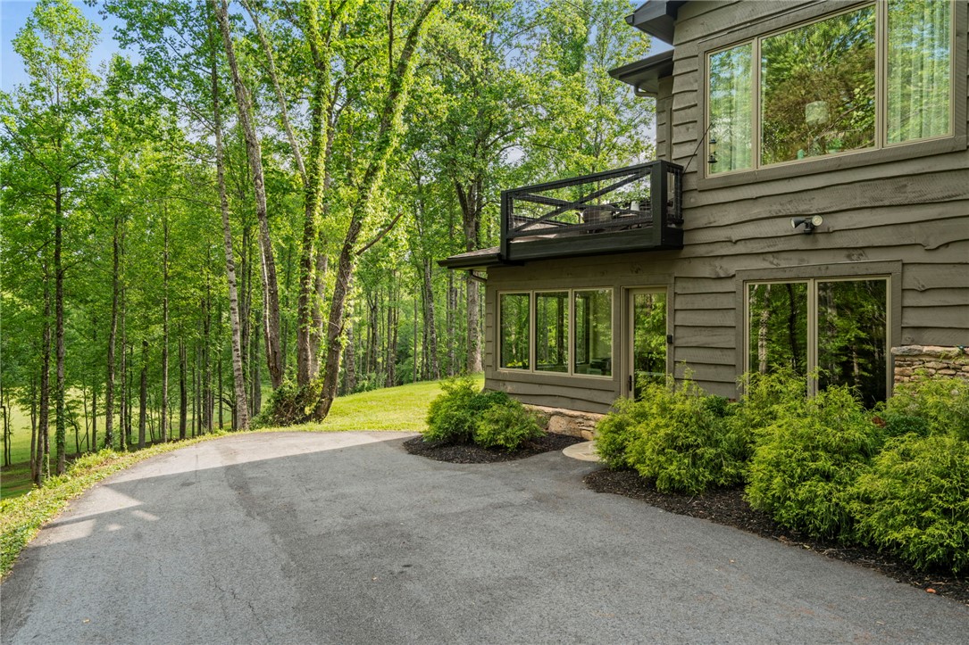199 Leaf Shadow Lane Walhalla, SC 29691 - Photo 38 of 50