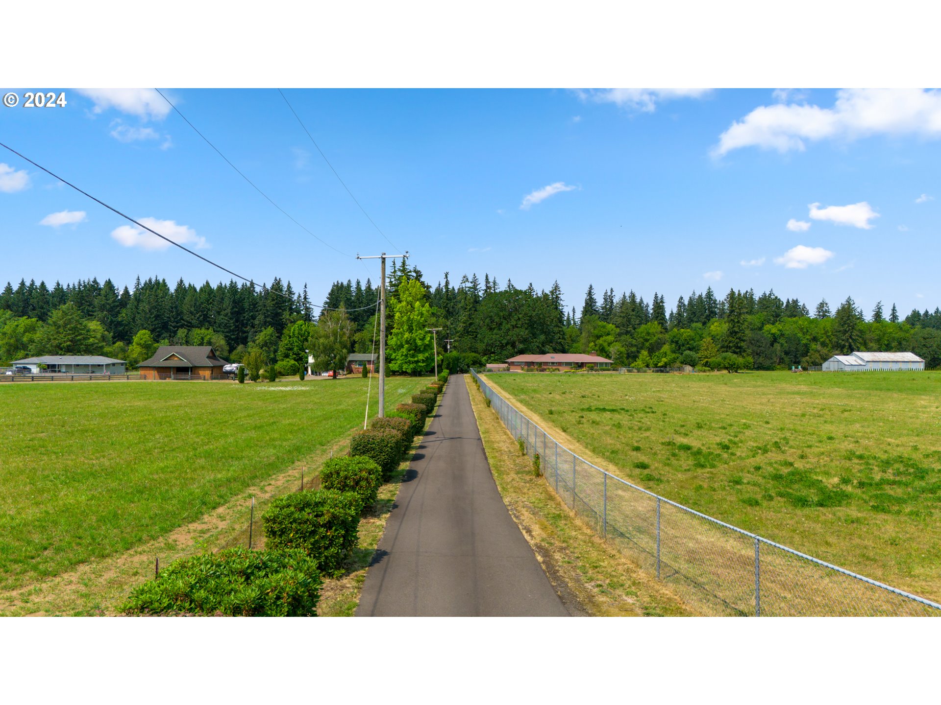 18908 Northeast 65th Street Vancouver, WA 98682 - Photo 12 of 48