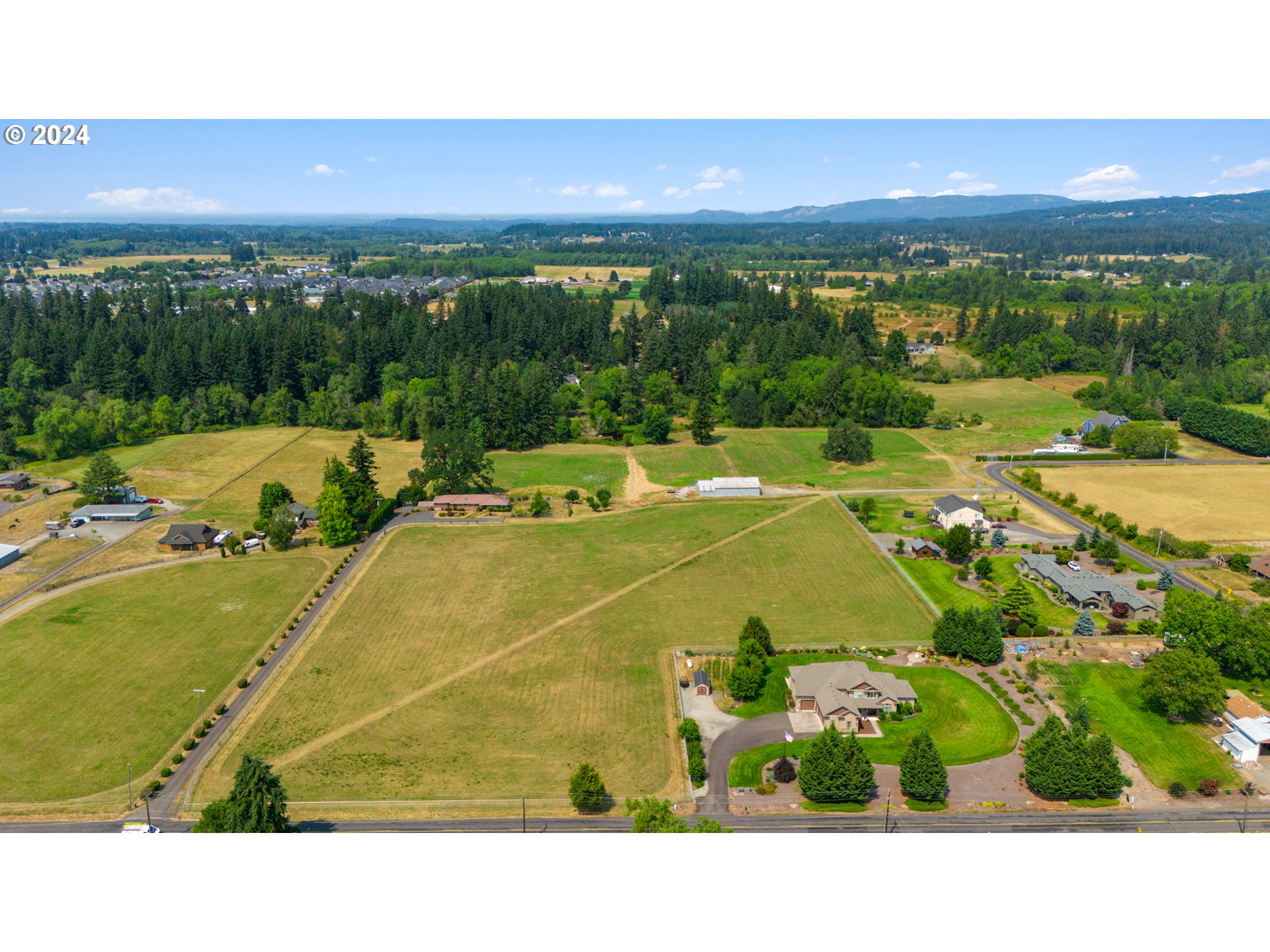 18908 Northeast 65th Street Vancouver, WA 98682 - Photo 4 of 48