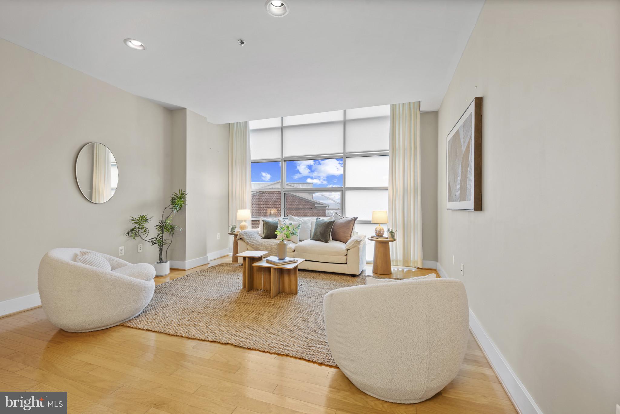 2772 Lighthouse Point East, Unit 303 Baltimore, MD 21224 - Photo 12 of 35