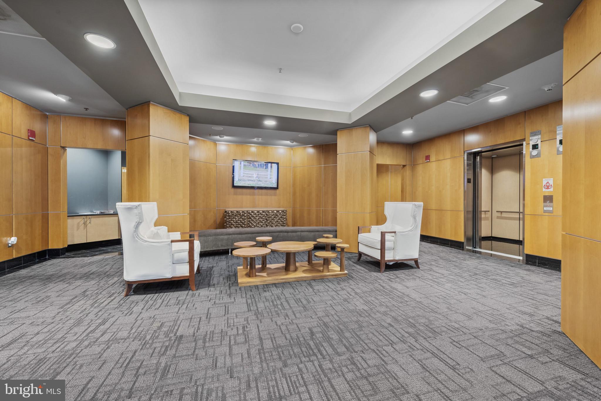 2772 Lighthouse Point East, Unit 303 Baltimore, MD 21224 - Photo 29 of 35