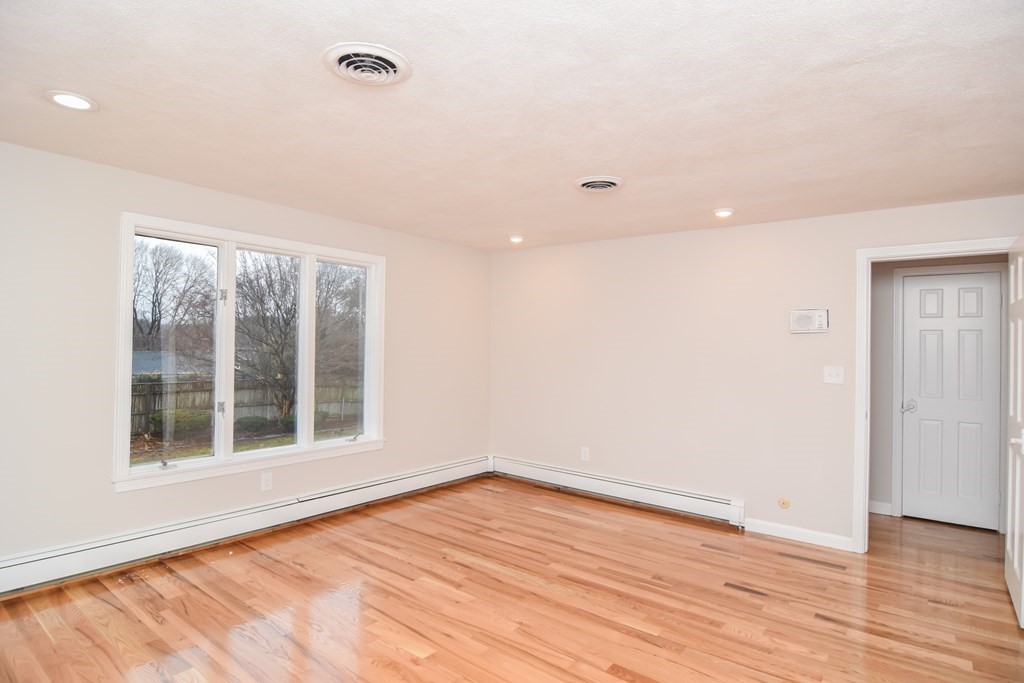 21 Cunningham Road Dedham, MA 02026 - Photo 15 of 29 Gallery Image 15