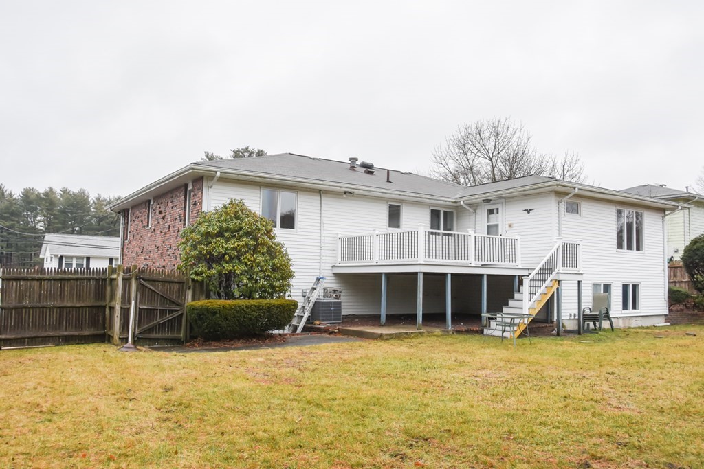 21 Cunningham Road Dedham, MA 02026 - Photo 3 of 29 Gallery Image 3