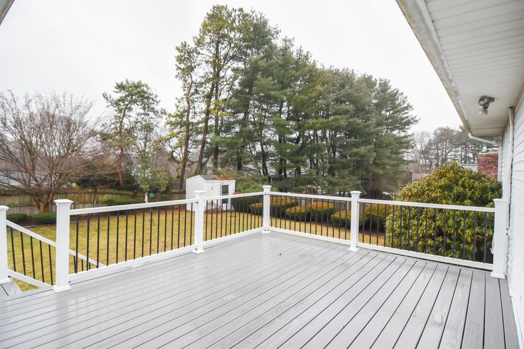 21 Cunningham Road Dedham, MA 02026 - Photo 5 of 29 Gallery Image 5