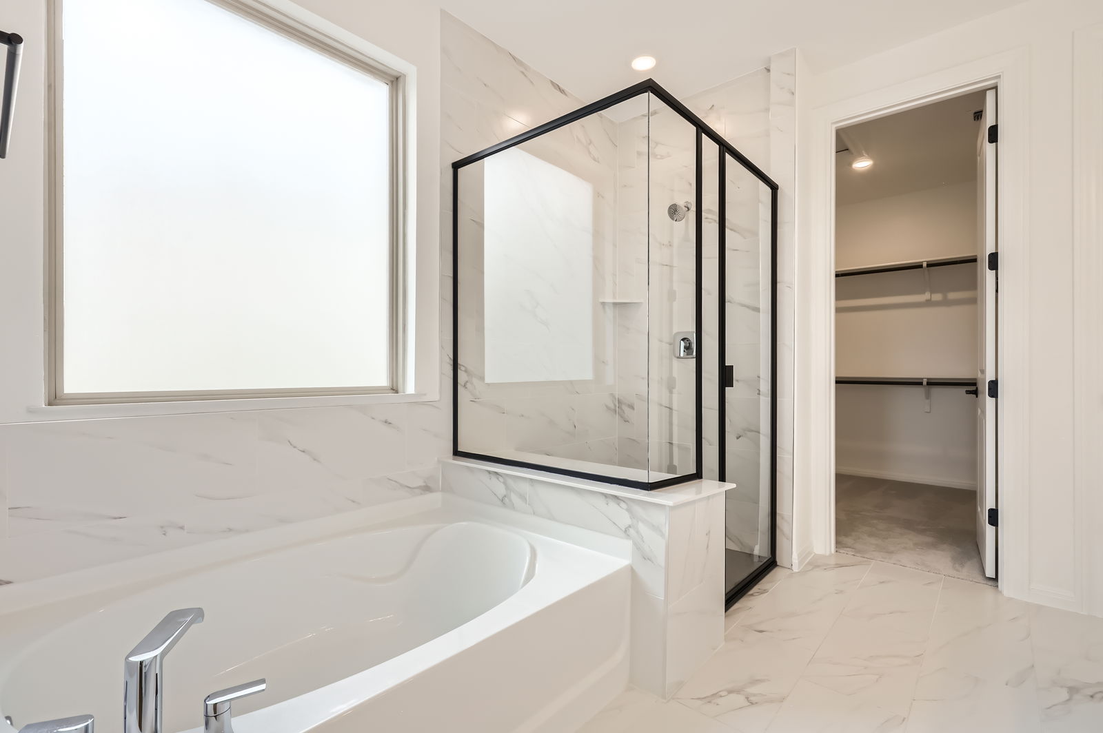 1208 Legends Lane Georgetown, TX 78628 - Photo 13 of 28