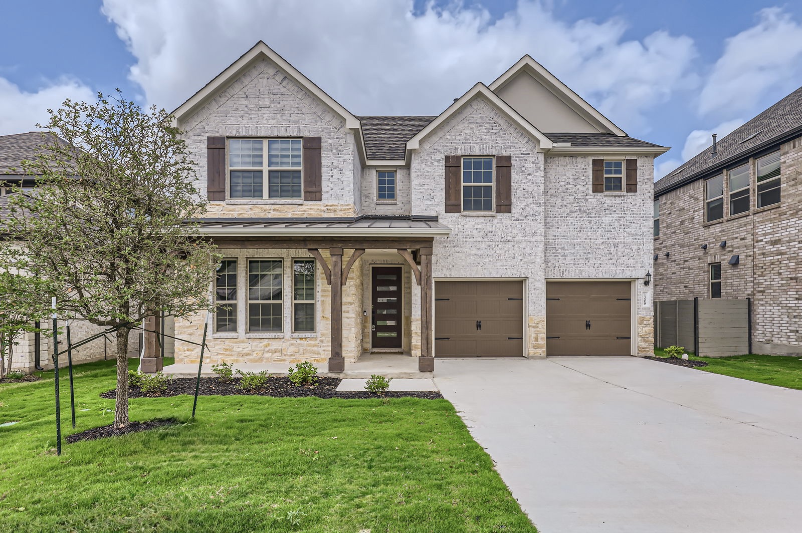 1208 Legends Lane Georgetown, TX 78628 - Photo 2 of 28