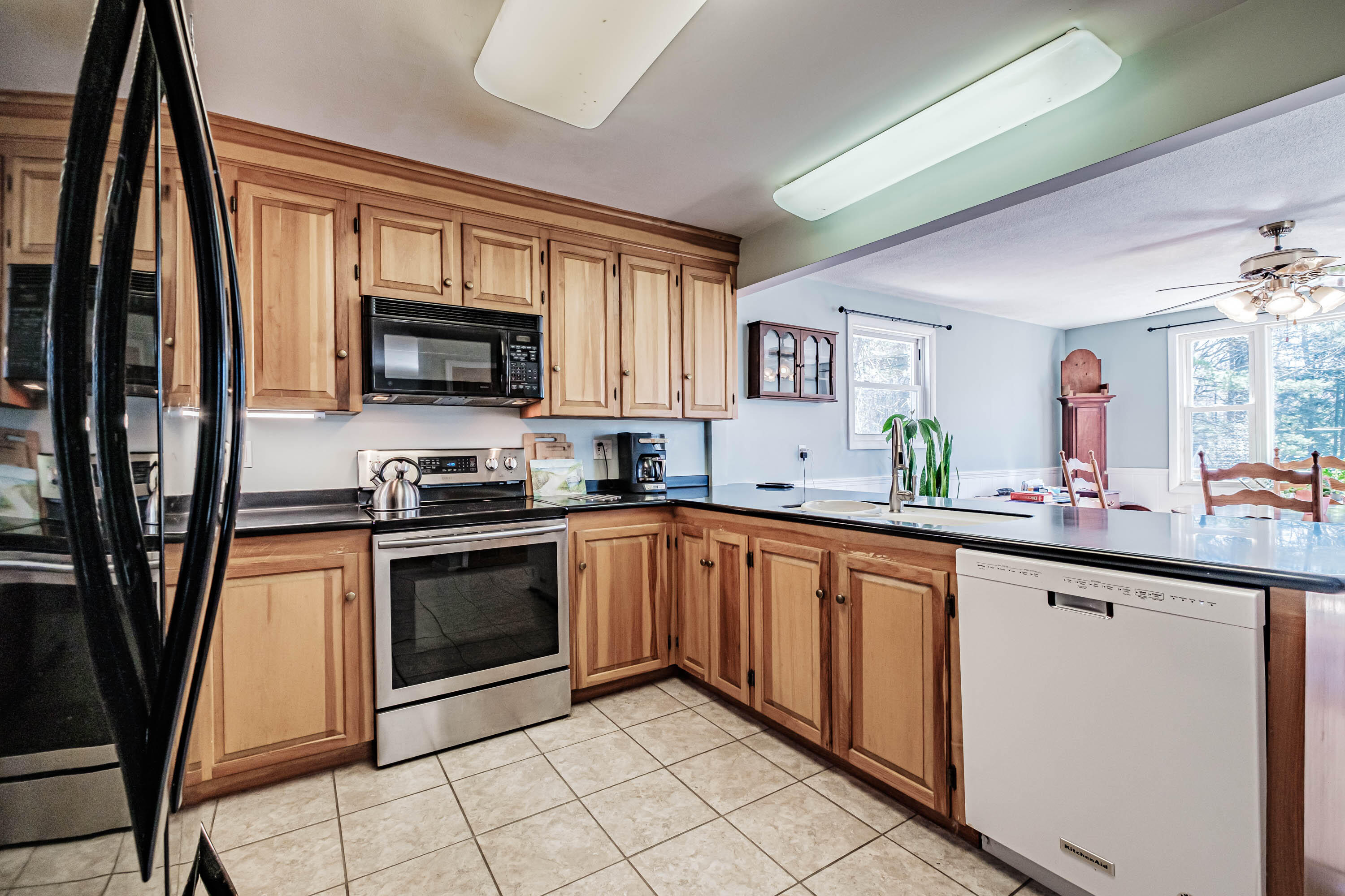 110 Holmes Road Scarborough, ME 04074 - Photo 9 of 39 20230420gp-61039