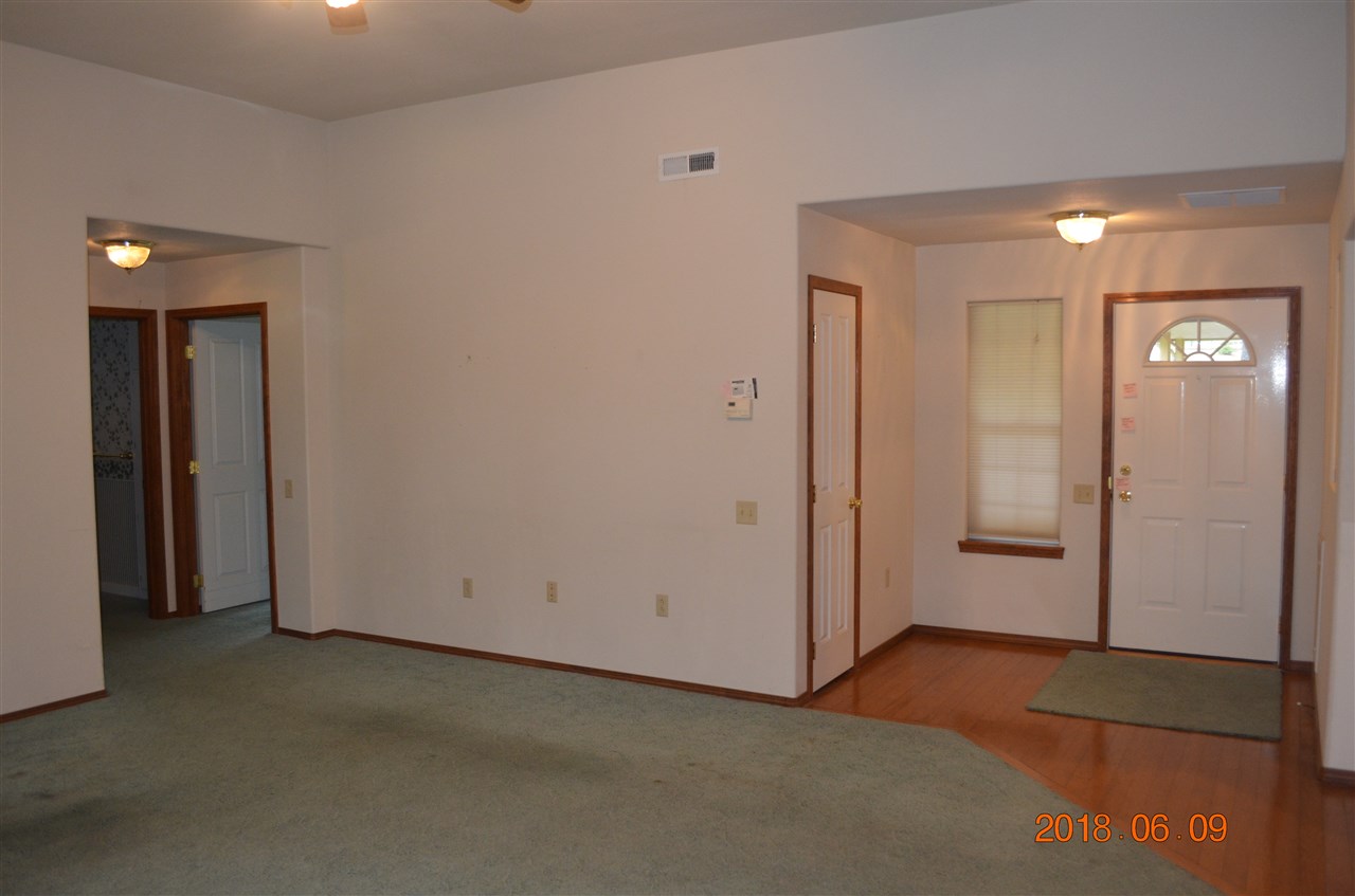 4310 East Russell Road Colbert, WA 99005 - Photo 3 of 20
