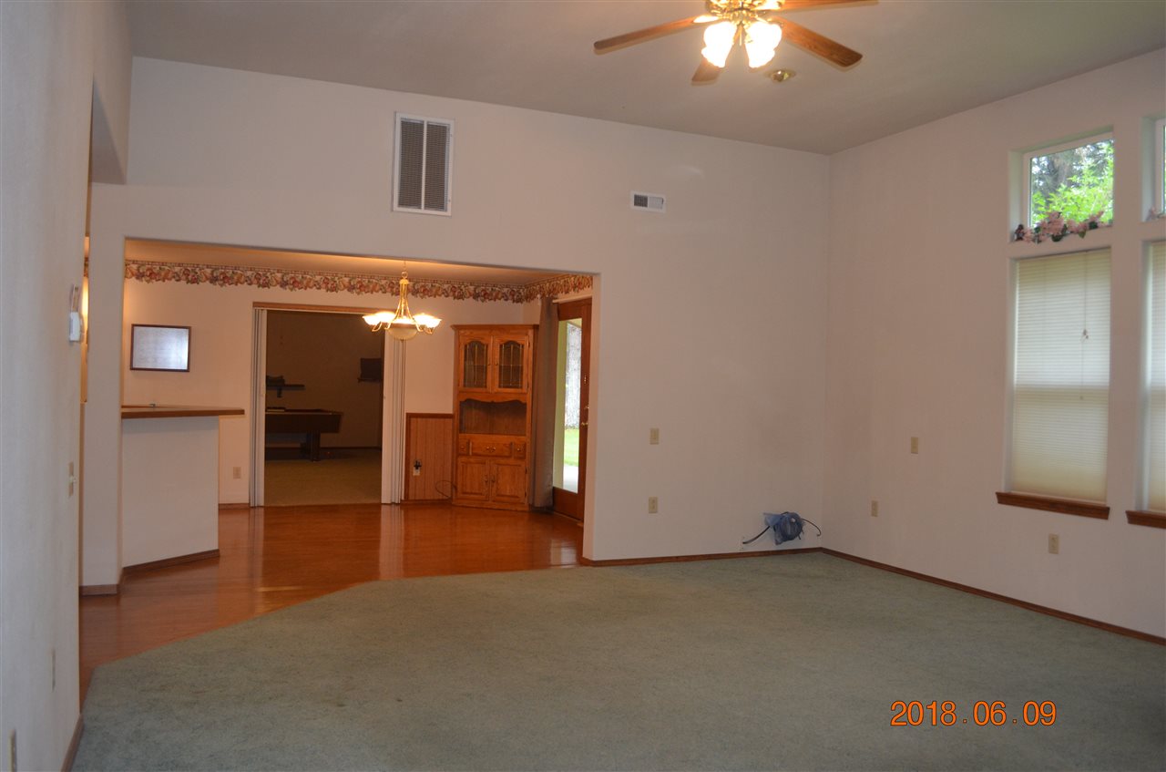 4310 East Russell Road Colbert, WA 99005 - Photo 4 of 20
