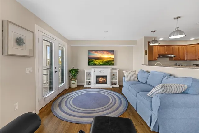 $644,000 | 216 Water Street, Unit 101B, Plymouth, MA 02360