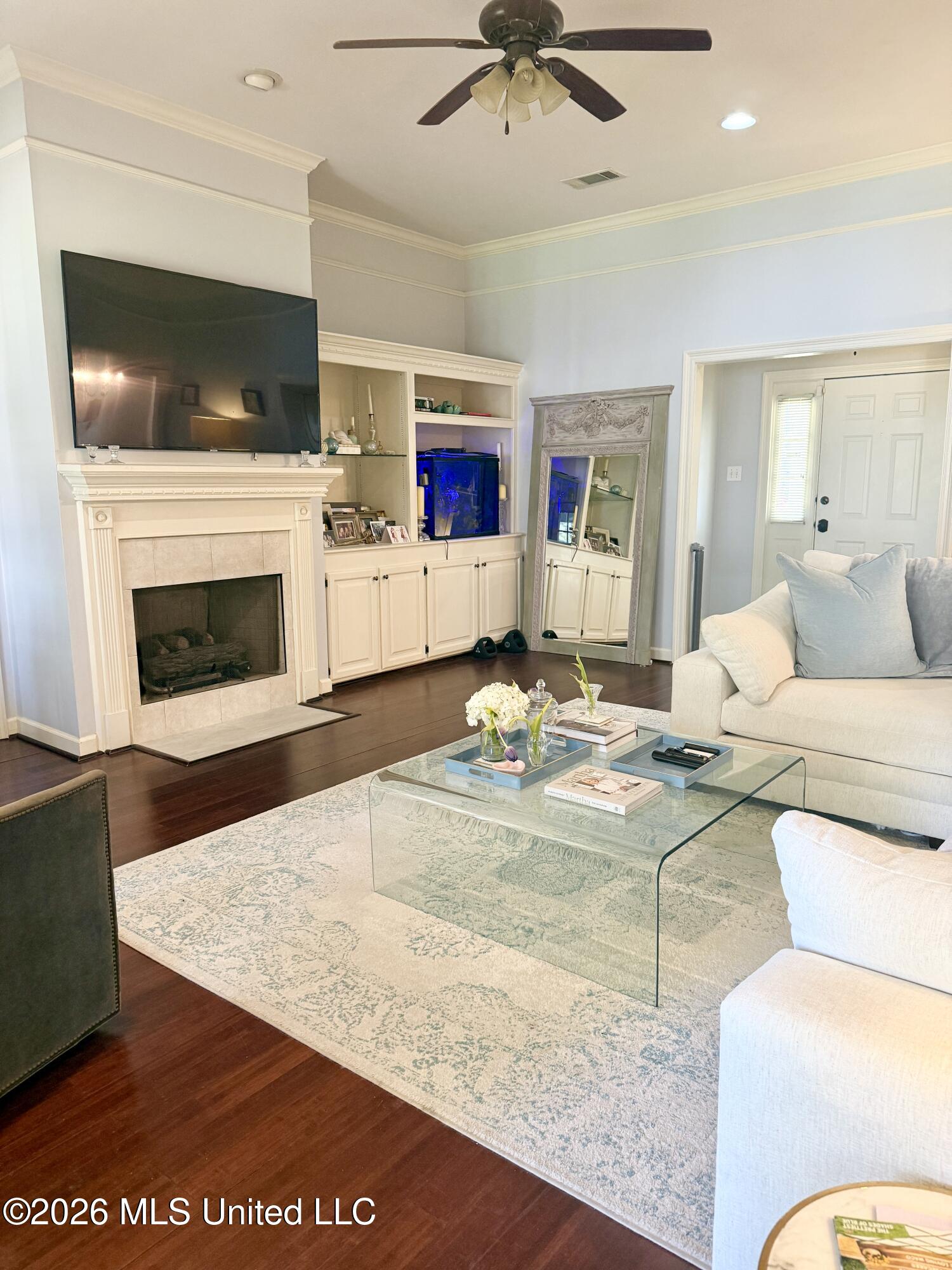 10 Estates Drive Flowood, MS 39232 - Photo 10 of 37 Gas Fireplace