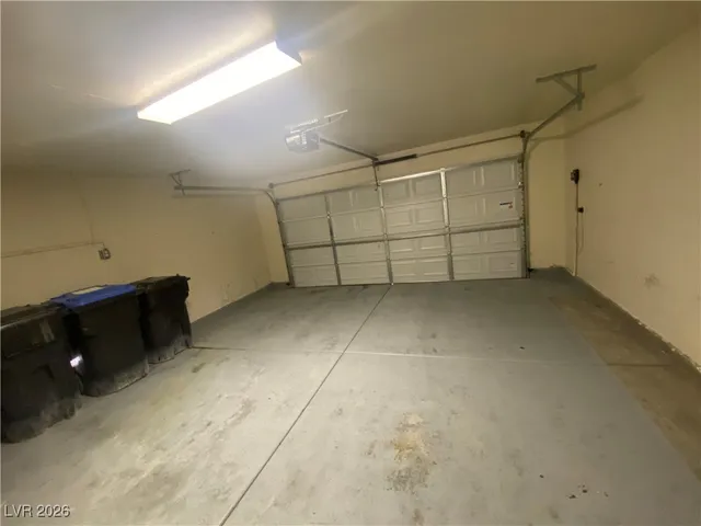 $1,910 | 3122 Flower Garden Court, North Las Vegas, NV 89031