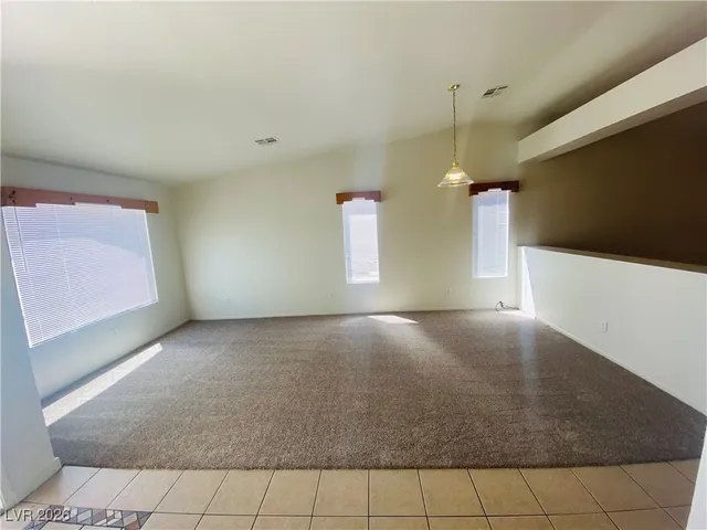 $1,910 | 3122 Flower Garden Court, North Las Vegas, NV 89031