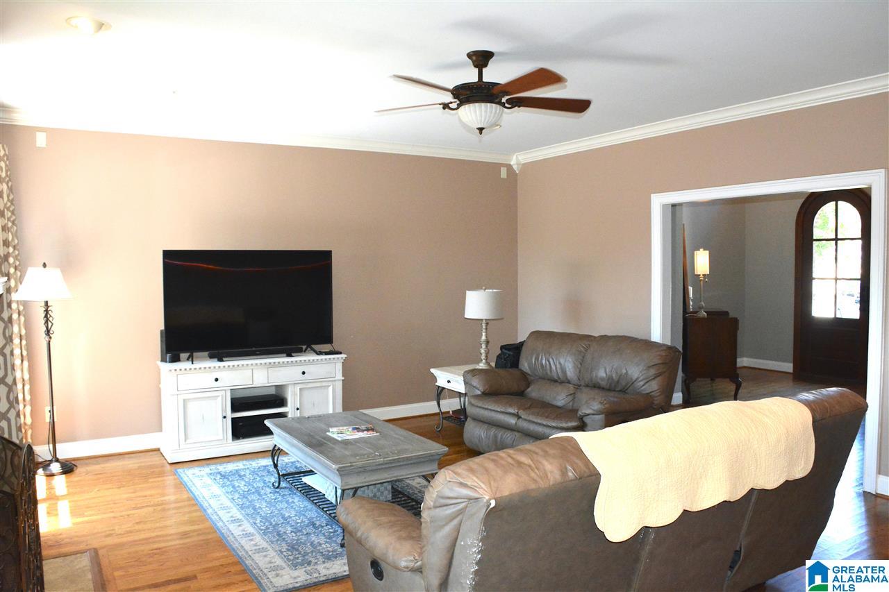 288 Linwood Road Sterrett, AL 35147 - Photo 3 of 22 Gallery Image 3