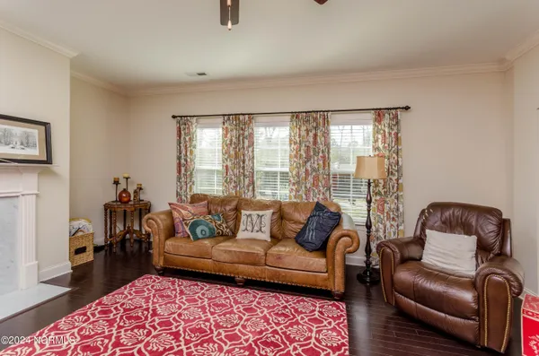 $3,000 | 255 Mimosa Drive, Sneads Ferry, NC 28460
