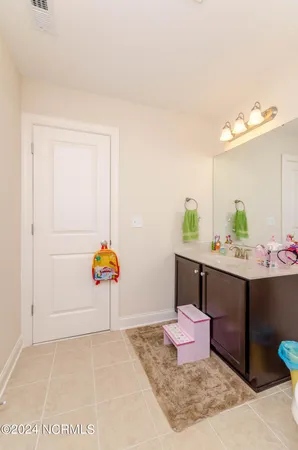 $3,000 | 255 Mimosa Drive, Sneads Ferry, NC 28460