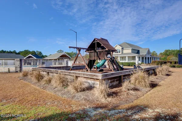 $3,000 | 255 Mimosa Drive, Sneads Ferry, NC 28460