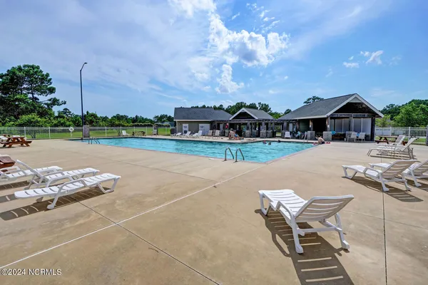 $3,000 | 255 Mimosa Drive, Sneads Ferry, NC 28460
