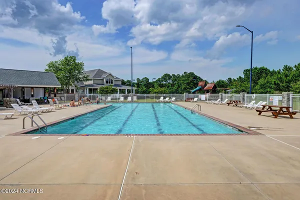 $3,000 | 255 Mimosa Drive, Sneads Ferry, NC 28460